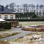 Doslonce Wellnes & Farm 4* Racławice