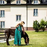 Doslonce Wellnes & Farm Ξενοδοχείο Racławice