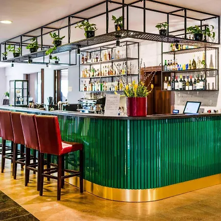 Doslonce Wellnes & Farm Отель 4*