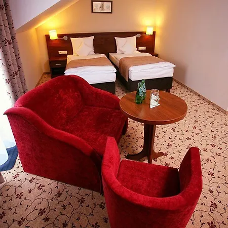 Doslonce Wellnes & Farm Hotel Racławice