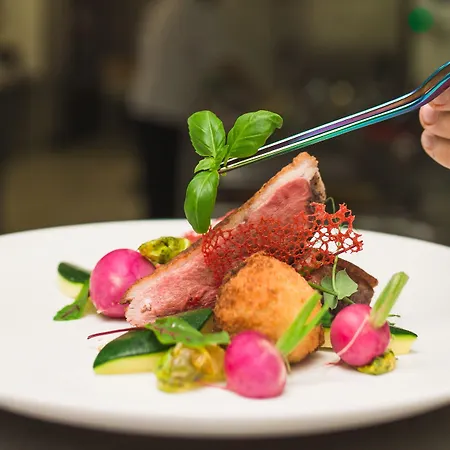 Doslonce Wellnes & Farm Hotel Racławice