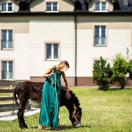 Doslonce Wellnes & Farm Hotel Racławice