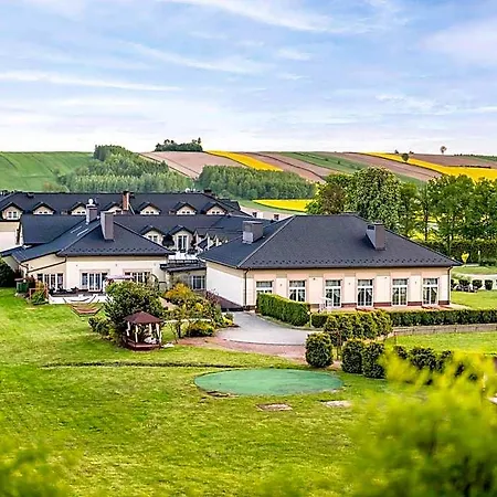 Doslonce Wellnes & Farm Hotel Raclawice