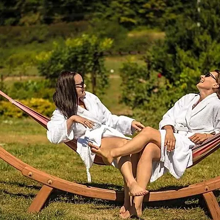 Doslonce Wellnes & Farm Hotel 4*