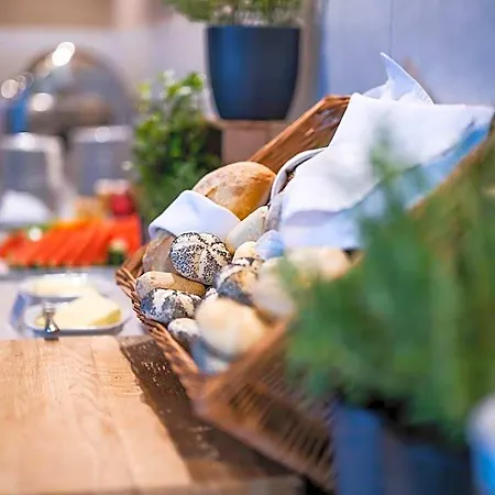 Doslonce Wellnes & Farm Hotel 4*
