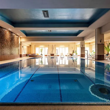 Doslonce Wellnes & Farm Hotel