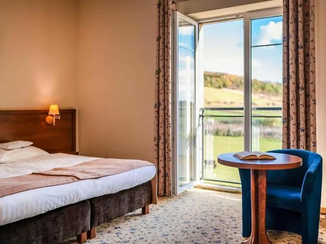 Doslonce Wellnes & Farm Hotel Raclawice